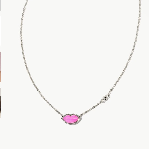 Kendra Scott Lips Silver Pendant Necklace in Hot Pink Mother-of-Pearl - Picture 1 of 5